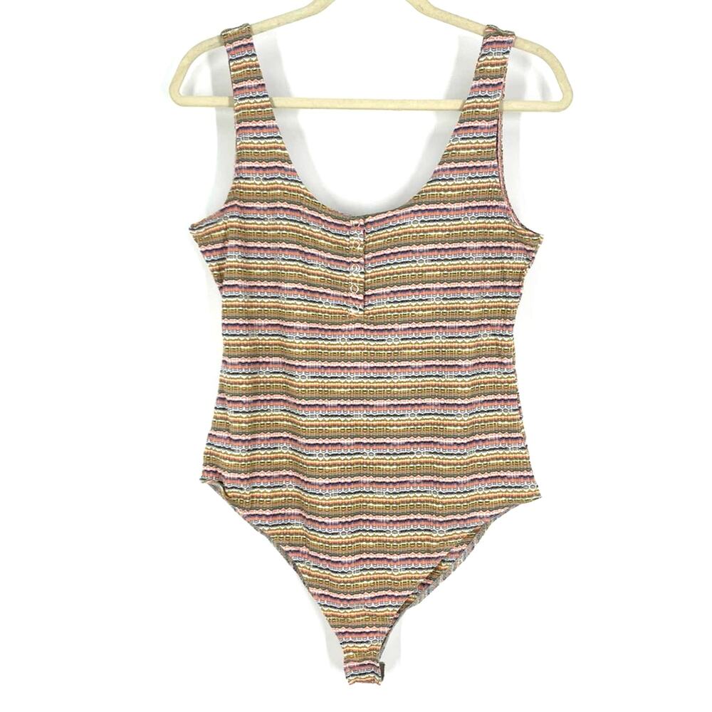 Wild‎ Fable Snap Placket Body Suit Size Medium